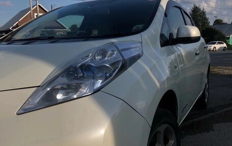 Nissan Leaf I, 2011 год, 800 000 рублей, 6 фотография