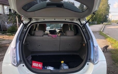 Nissan Leaf I, 2011 год, 800 000 рублей, 9 фотография