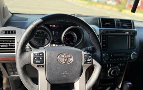 Toyota Land Cruiser Prado 150 рестайлинг 2, 2015 год, 3 550 000 рублей, 8 фотография