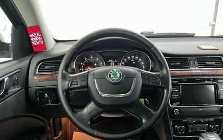 Skoda Superb III рестайлинг, 2012 год, 999 000 рублей, 9 фотография