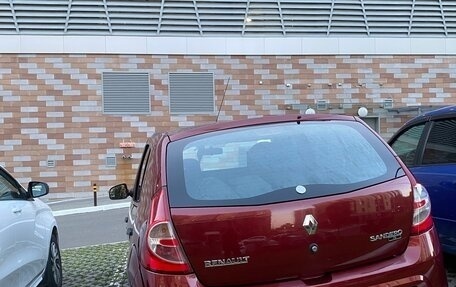 Renault Sandero I, 2011 год, 300 000 рублей, 4 фотография