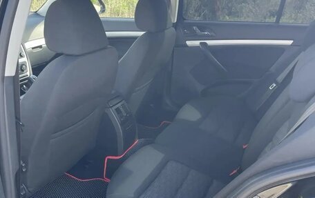 Skoda Octavia, 2011 год, 650 000 рублей, 2 фотография