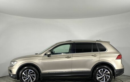 Volkswagen Tiguan II, 2019 год, 2 630 000 рублей, 8 фотография