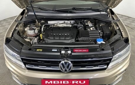 Volkswagen Tiguan II, 2019 год, 2 630 000 рублей, 18 фотография
