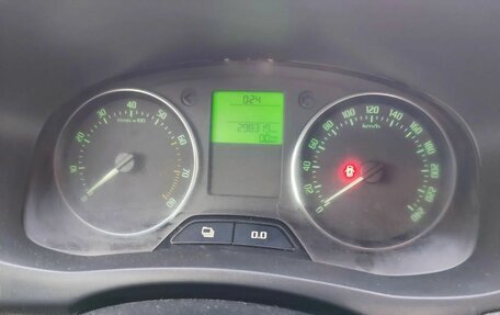 Skoda Roomster, 2011 год, 488 888 рублей, 8 фотография