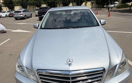 Mercedes-Benz E-Класс, 2011 год, 1 125 000 рублей, 5 фотография