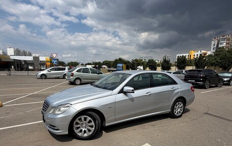 Mercedes-Benz E-Класс, 2011 год, 1 125 000 рублей, 12 фотография