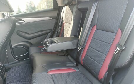 Haval F7x I, 2022 год, 2 300 000 рублей, 30 фотография