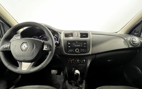 Renault Logan II, 2017 год, 500 000 рублей, 13 фотография