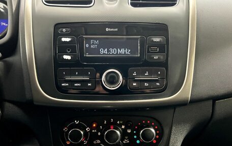 Renault Logan II, 2017 год, 500 000 рублей, 14 фотография