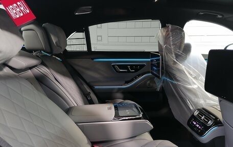 Mercedes-Benz S-Класс, 2024 год, 24 710 000 рублей, 20 фотография