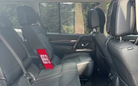 Mitsubishi Pajero IV, 2021 год, 4 800 000 рублей, 4 фотография