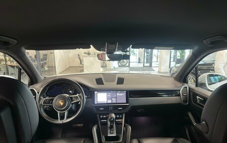 Porsche Cayenne III, 2020 год, 7 900 000 рублей, 15 фотография