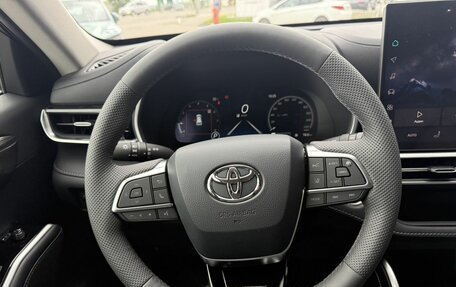 Toyota Highlander, 2026 год, 5 550 000 рублей, 13 фотография