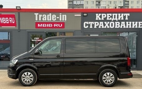 Volkswagen Caravelle T6 рестайлинг, 2017 год, 2 299 000 рублей, 7 фотография