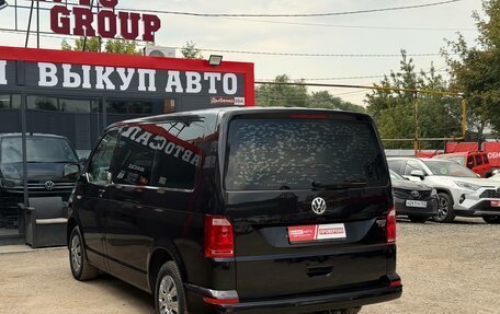 Volkswagen Caravelle T6 рестайлинг, 2017 год, 2 299 000 рублей, 16 фотография