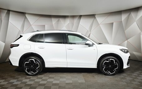 Volkswagen Tiguan, 2024 год, 4 509 000 рублей, 6 фотография