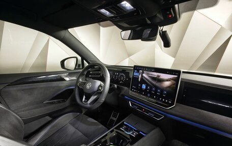 Volkswagen Tiguan, 2024 год, 4 509 000 рублей, 13 фотография