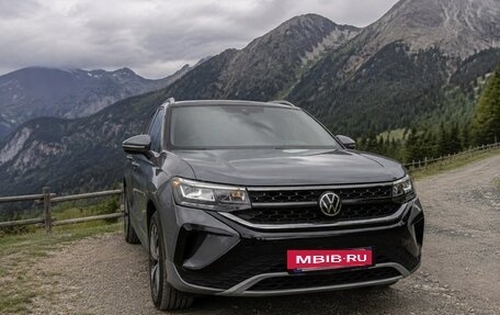Volkswagen Taos, 2022 год, 1 700 000 рублей, 9 фотография