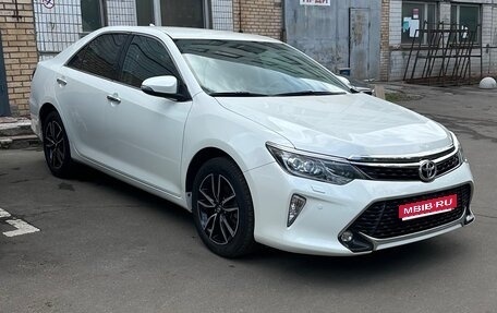 Toyota Camry, 2017 год, 2 500 000 рублей, 1 фотография