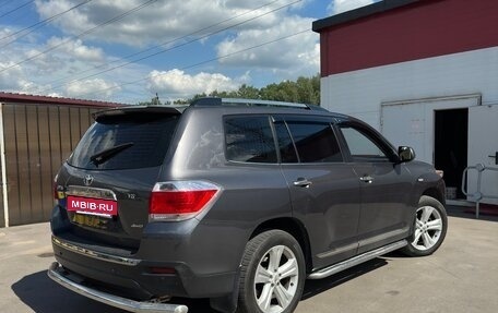 Toyota Highlander III, 2012 год, 1 599 000 рублей, 5 фотография