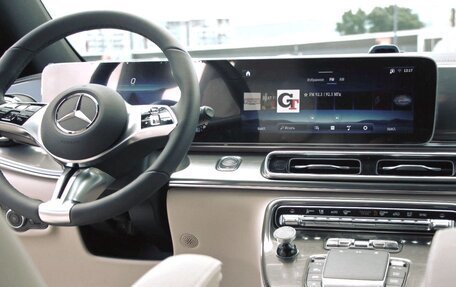 Mercedes-Benz V-Класс, 2026 год, 9 899 000 рублей, 4 фотография