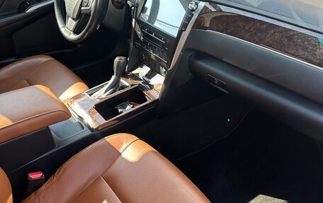 Toyota Camry, 2017 год, 2 500 000 рублей, 2 фотография