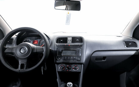 Volkswagen Polo VI (EU Market), 2012 год, 649 000 рублей, 14 фотография
