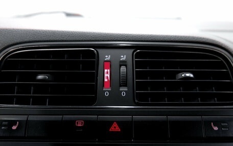 Volkswagen Polo VI (EU Market), 2012 год, 649 000 рублей, 24 фотография