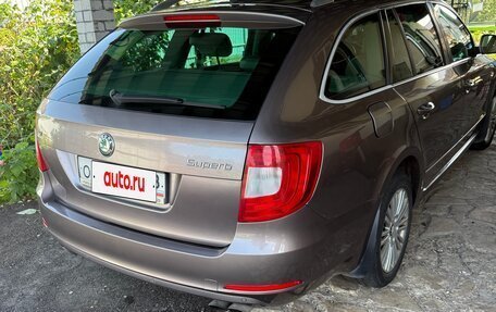 Skoda Superb III рестайлинг, 2012 год, 1 150 000 рублей, 3 фотография
