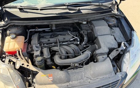 Ford Focus II рестайлинг, 2009 год, 700 000 рублей, 28 фотография