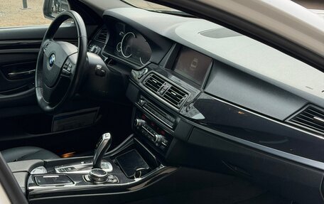 BMW 5 серия, 2013 год, 2 200 000 рублей, 13 фотография