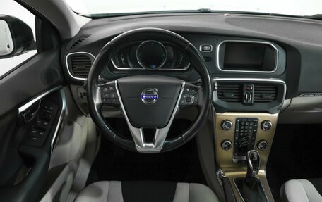 Volvo V40 Cross Country I, 2014 год, 1 149 000 рублей, 10 фотография