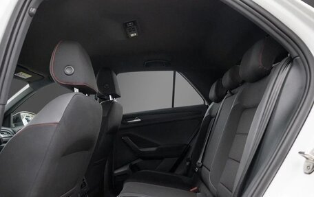 Volkswagen T-Roc I, 2023 год, 2 235 000 рублей, 9 фотография