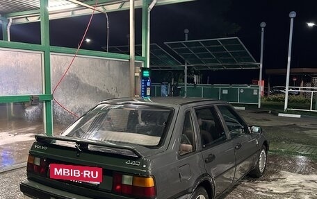 Volvo 440, 1990 год, 135 000 рублей, 2 фотография