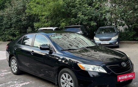 Toyota Camry, 2008 год, 1 050 000 рублей, 2 фотография