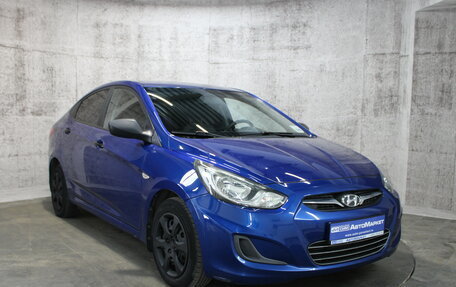 Hyundai Solaris II рестайлинг, 2014 год, 875 000 рублей, 3 фотография