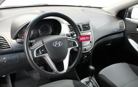 Hyundai Solaris II рестайлинг, 2014 год, 875 000 рублей, 10 фотография