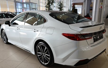 Toyota Camry, 2026 год, 4 600 000 рублей, 7 фотография