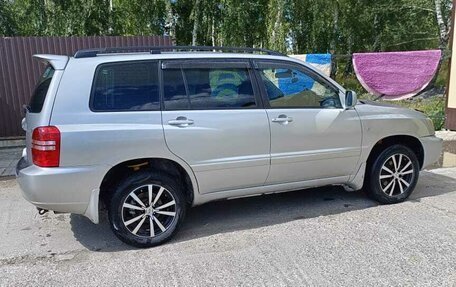 Toyota Kluger I, 2001 год, 950 000 рублей, 3 фотография