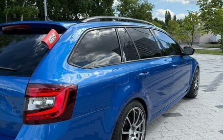 Skoda Octavia RS, 2016 год, 2 700 000 рублей, 9 фотография