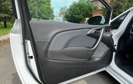 Opel Astra J, 2014 год, 1 050 000 рублей, 12 фотография