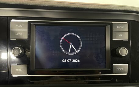 Volkswagen Jetta VII, 2020 год, 1 745 000 рублей, 16 фотография