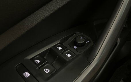 Volkswagen Jetta VII, 2020 год, 1 745 000 рублей, 18 фотография
