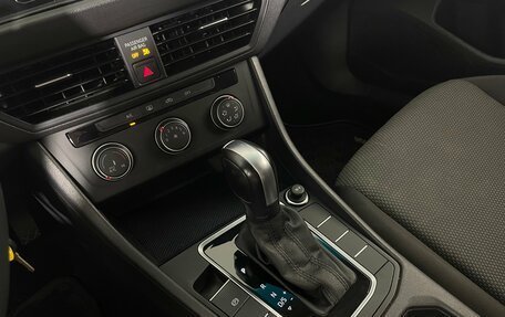 Volkswagen Jetta VII, 2020 год, 1 745 000 рублей, 20 фотография