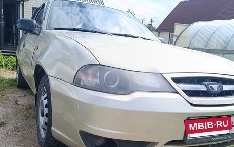 Daewoo Nexia I рестайлинг, 2012 год, 300 000 рублей, 2 фотография