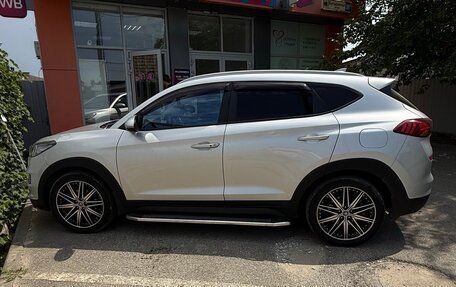 Hyundai Tucson III, 2019 год, 2 800 000 рублей, 2 фотография