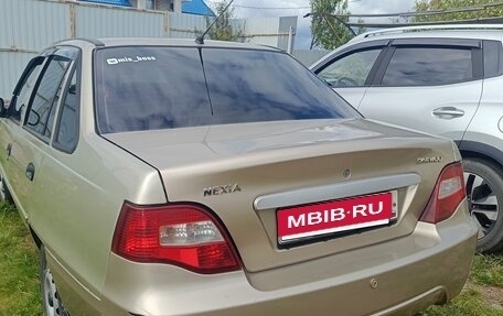 Daewoo Nexia I рестайлинг, 2012 год, 300 000 рублей, 12 фотография