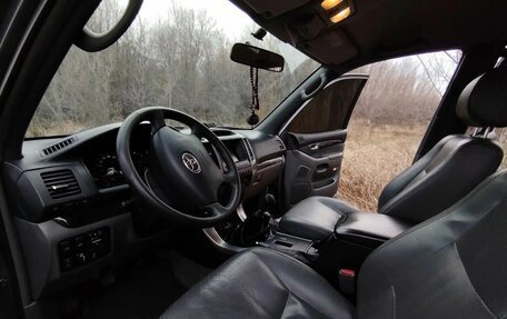 Toyota Land Cruiser Prado 120 рестайлинг, 2007 год, 2 000 000 рублей, 3 фотография