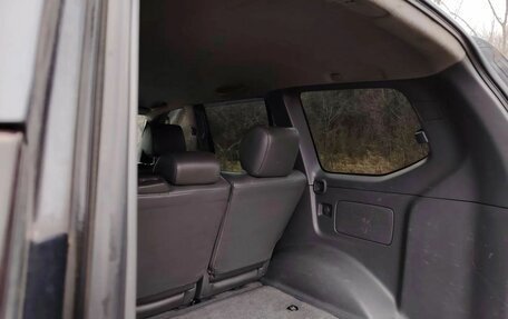 Toyota Land Cruiser Prado 120 рестайлинг, 2007 год, 2 000 000 рублей, 7 фотография